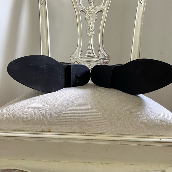 Black Leather Italian Ankle Boots with hidden wedge at Heel 3’ - Picture 3 of 5